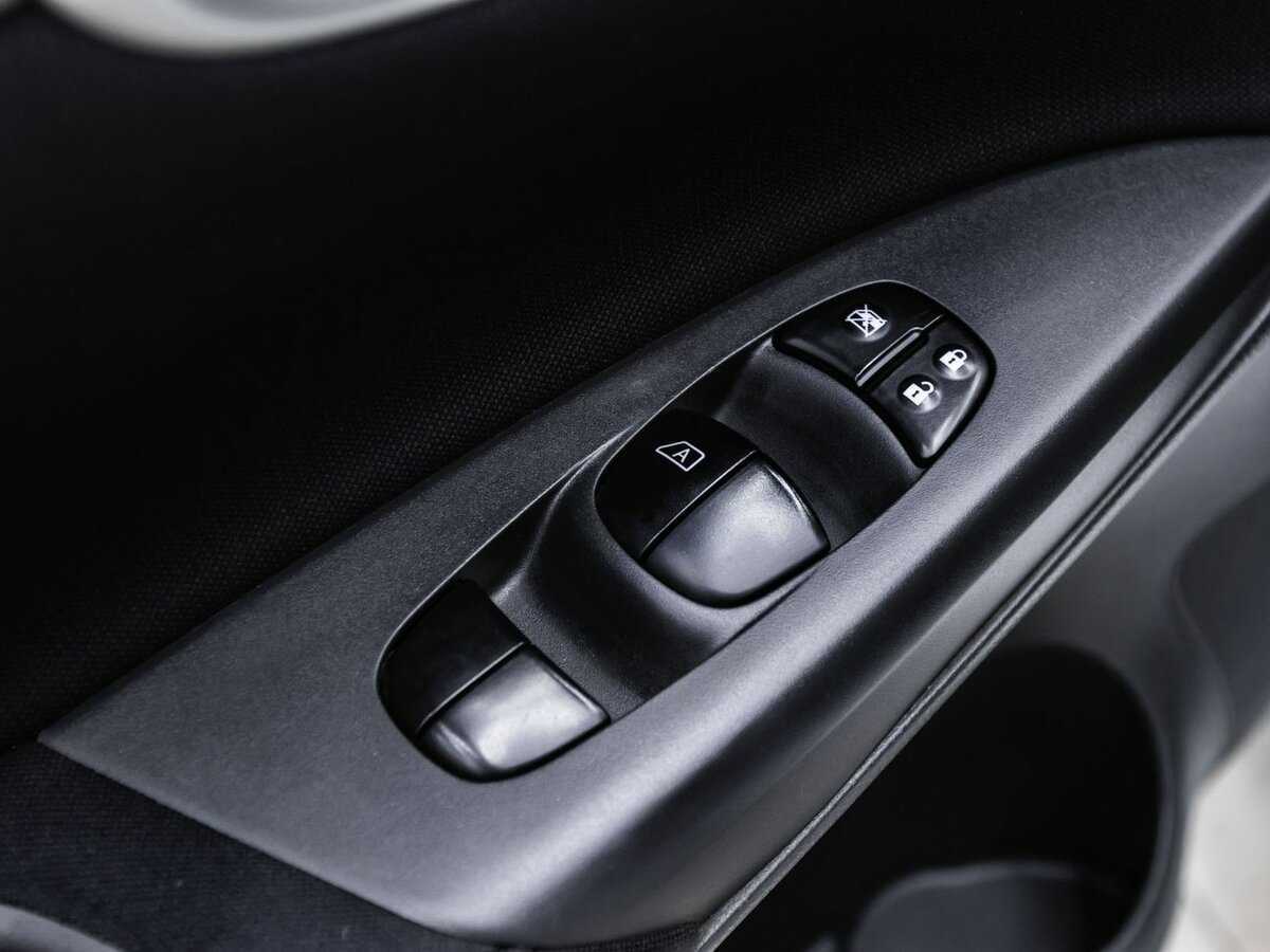 Nissan Sentra б/у, 2016, Вариатор. Фото: #6