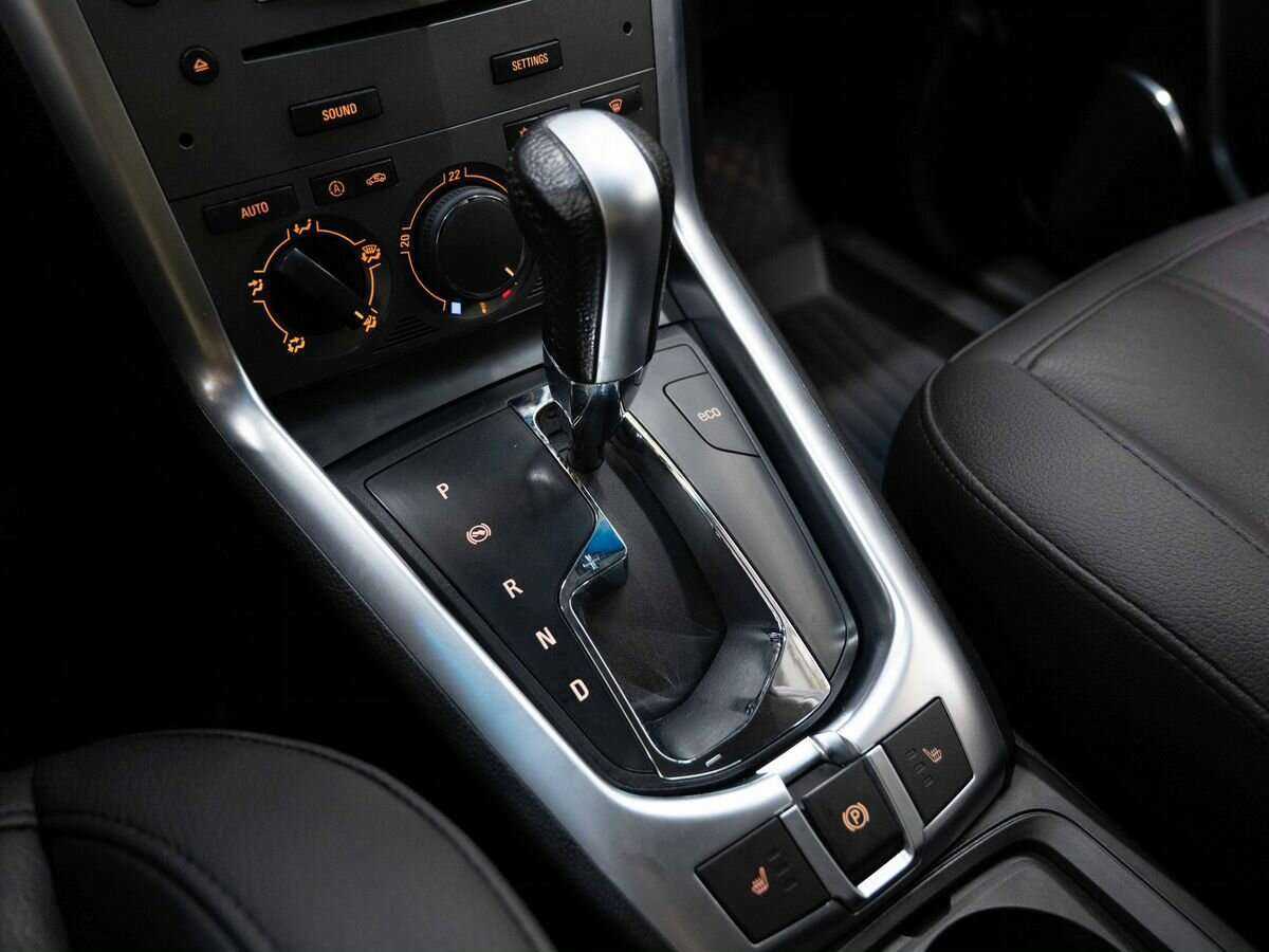 Opel Antara б/у, 2013, Автоматическая. Фото: #21