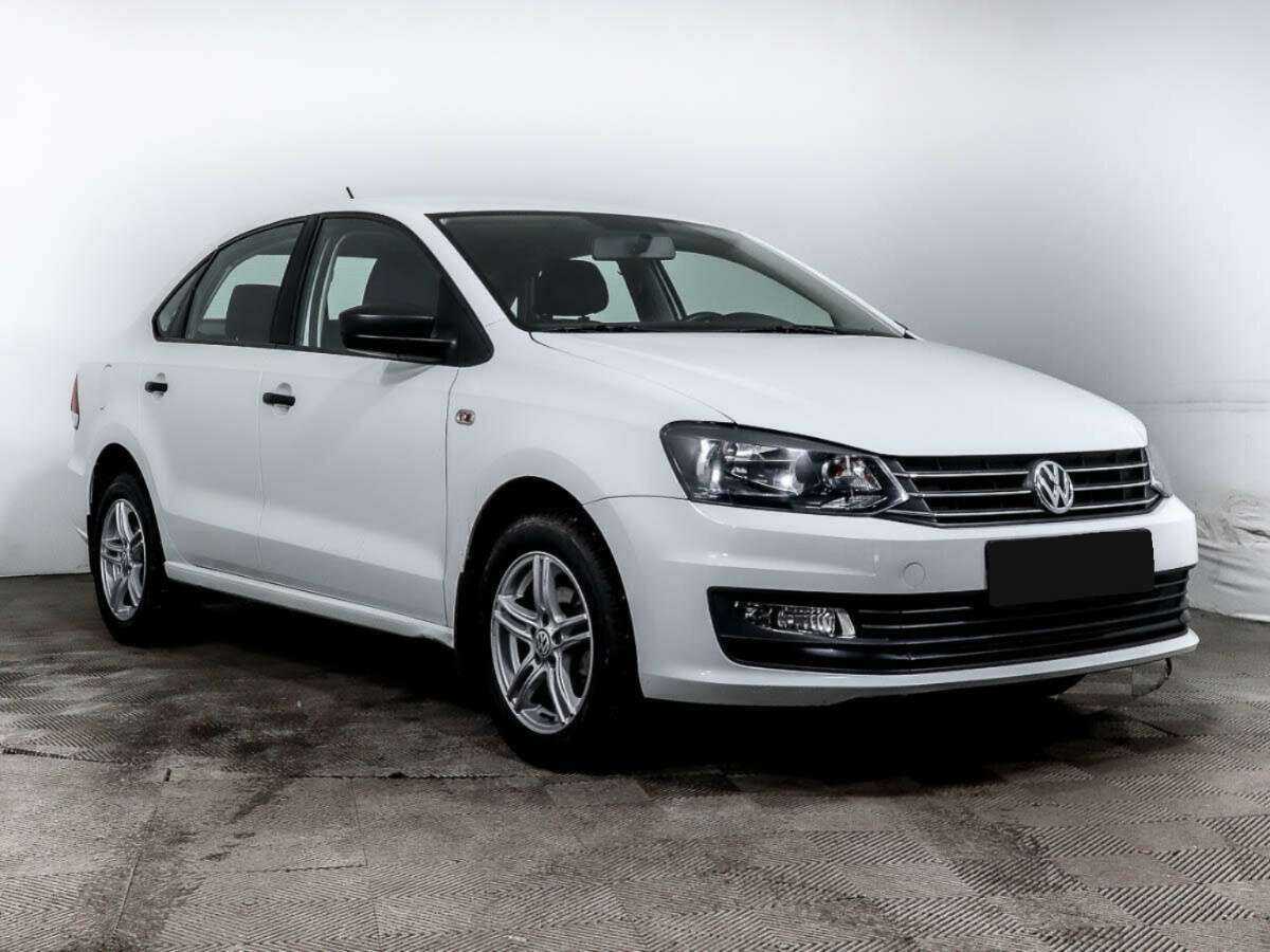 Volkswagen Polo б/у, 2015, Механическая. Фото: #2
