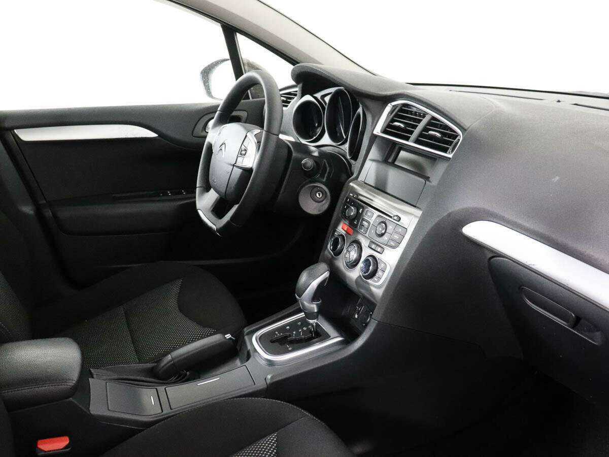 Citroen C4 б/у, 2015, Автоматическая. Фото: #6