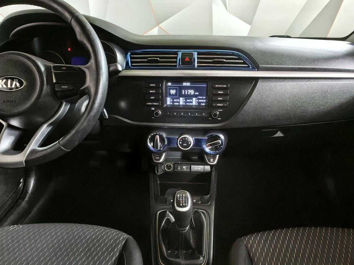Kia Rio б/у, 2017, Механическая. Фото: #10