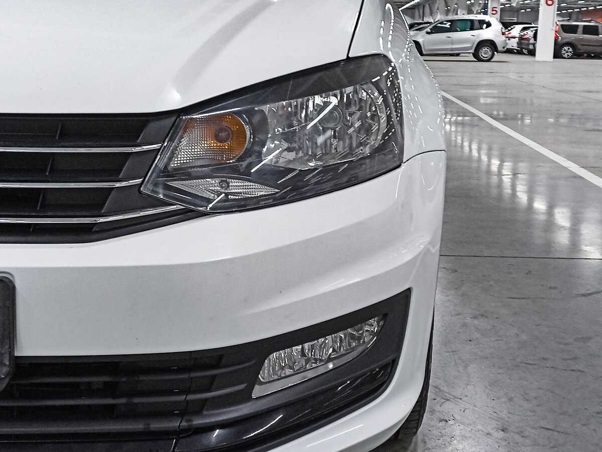 Volkswagen Polo б/у, 2019, Механическая. Фото: #15