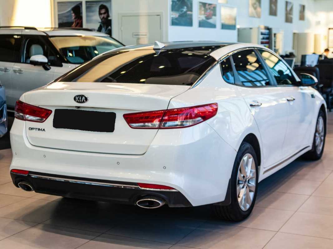 Kia Optima б/у, 2017, Автоматическая. Фото: #2