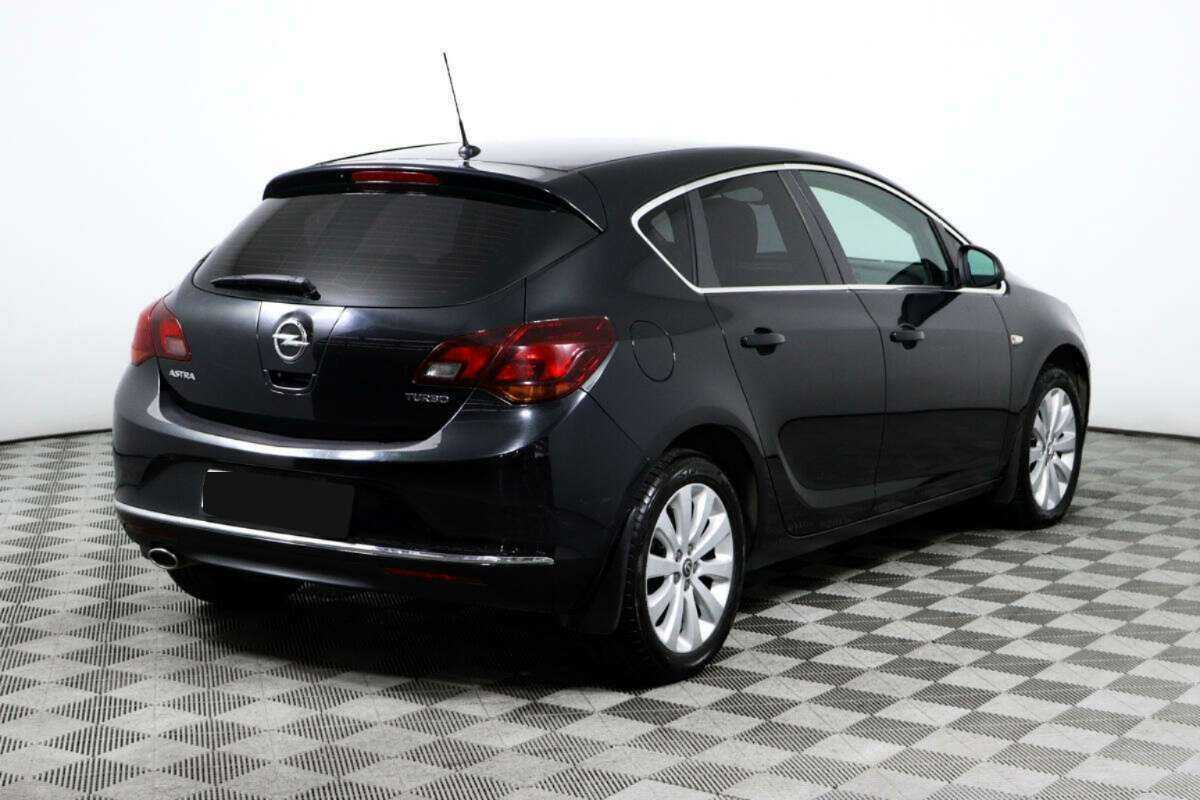 Opel Astra б/у, 2014, Автоматическая. Фото: #4