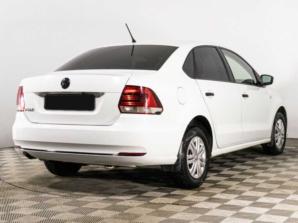 Volkswagen Polo б/у, 2016, Механическая. Фото: #4