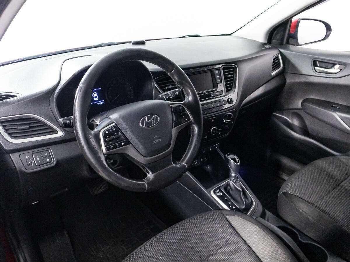 Hyundai Solaris б/у, 2018, Автоматическая. Фото: #10