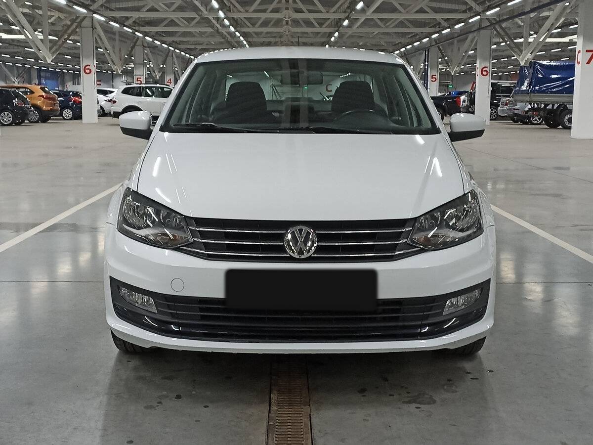 Volkswagen Polo б/у, 2018, Механическая. Фото: #1