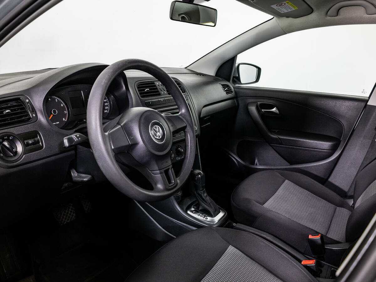 Volkswagen Polo б/у, 2014, Автоматическая. Фото: #10