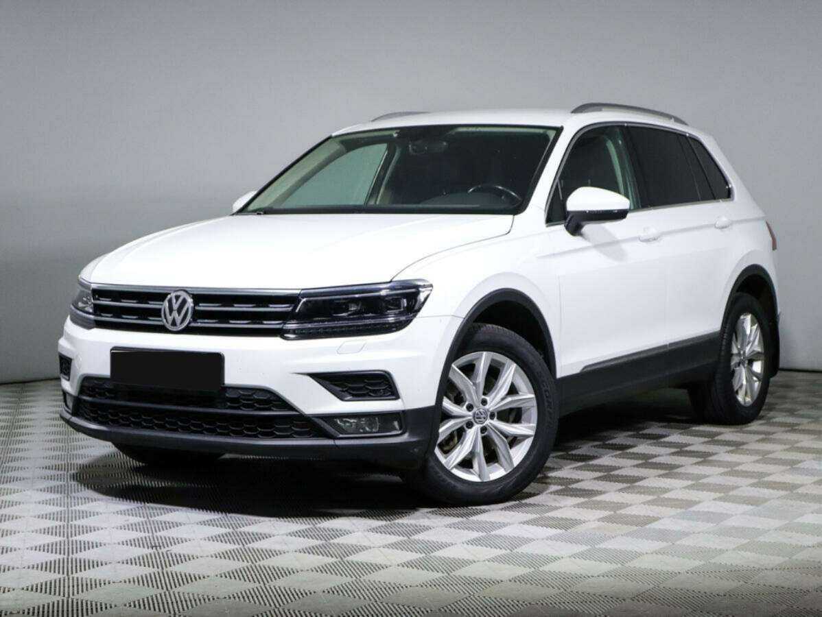 Volkswagen Tiguan б/у, 2017, Роботизированная. Посмотреть фото