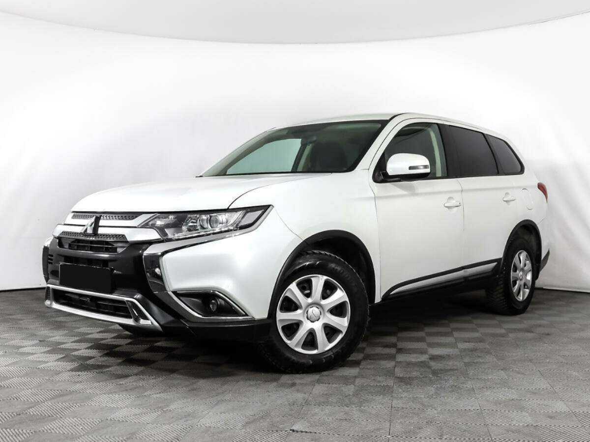 Mitsubishi Outlander б/у, 2018, Вариатор. Посмотреть фото