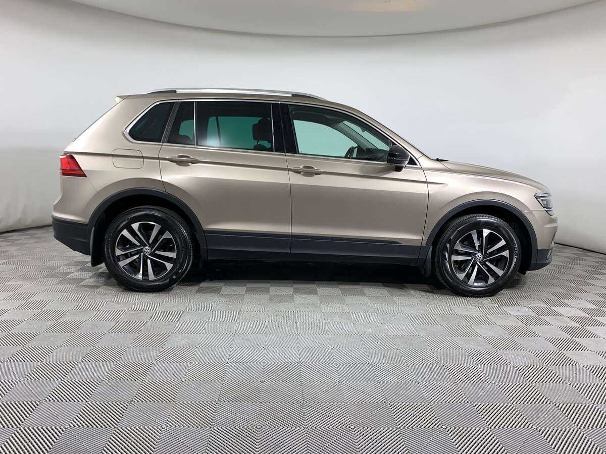 Volkswagen Tiguan б/у, 2020, Роботизированная. Фото: #3
