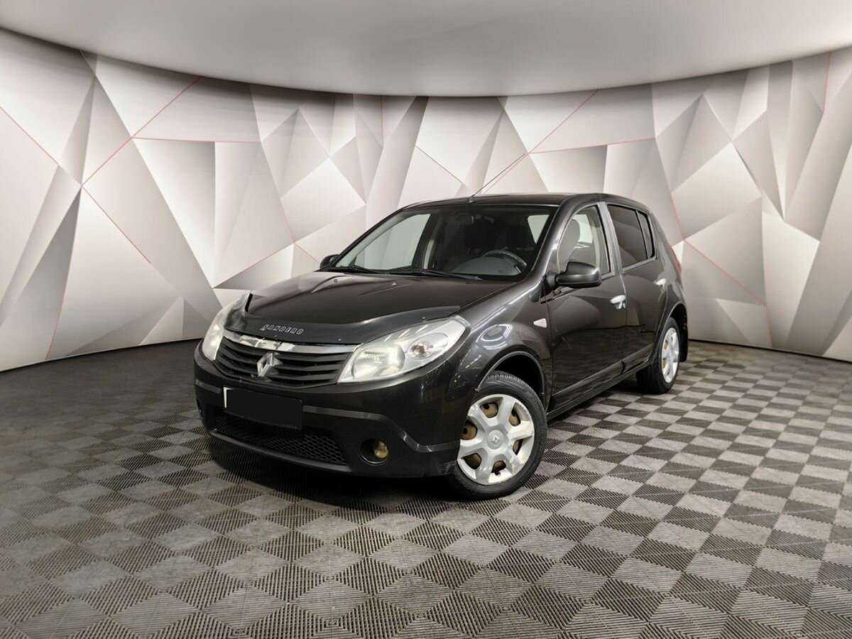 Renault Sandero б/у, 2013, Механическая. Посмотреть фото