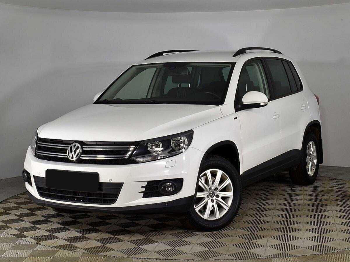 Volkswagen Tiguan б/у, 2016, Роботизированная. Посмотреть фото