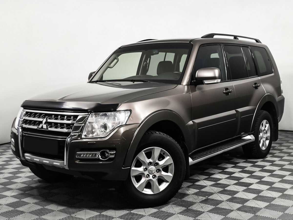 Mitsubishi Pajero б/у, 2015, Автоматическая. Посмотреть фото