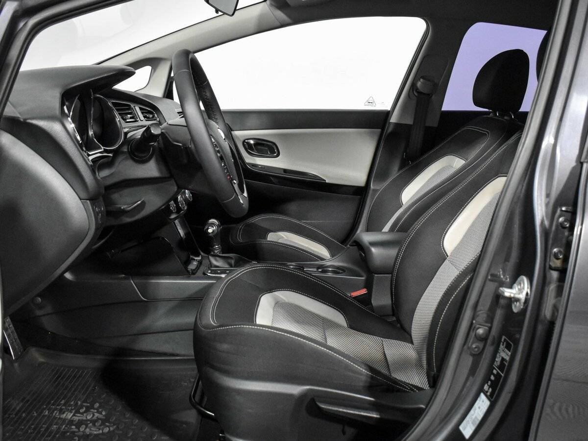 Kia Ceed б/у, 2014, Автоматическая. Фото: #9