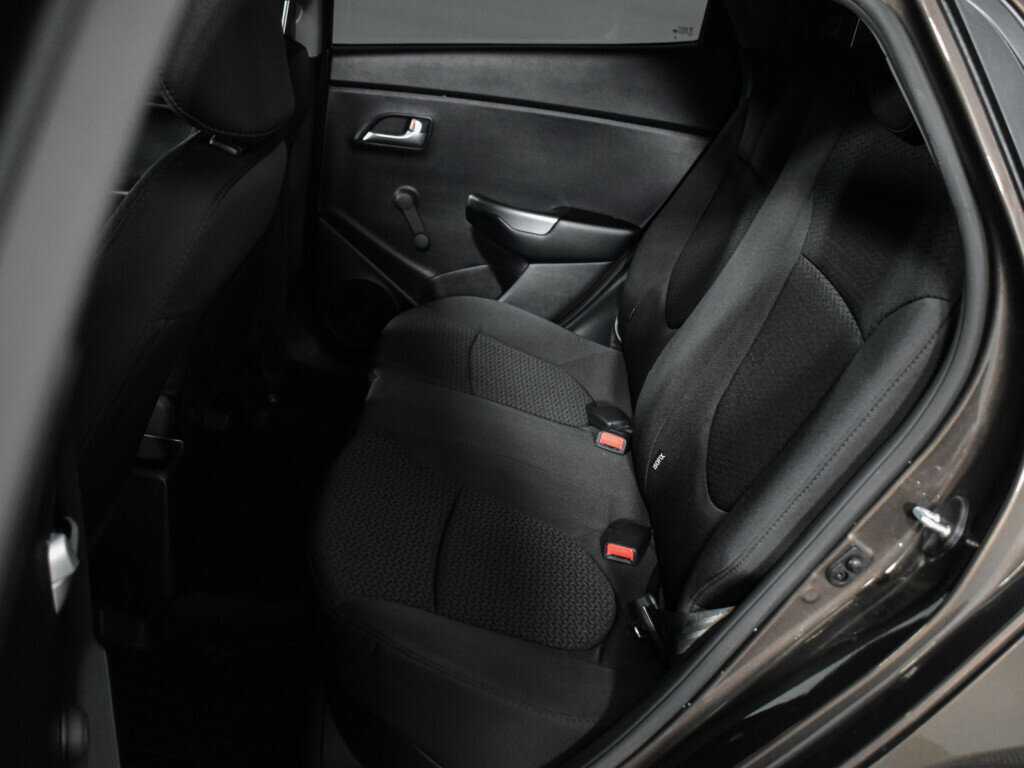 Kia Rio б/у, 2016, Механическая. Фото: #12