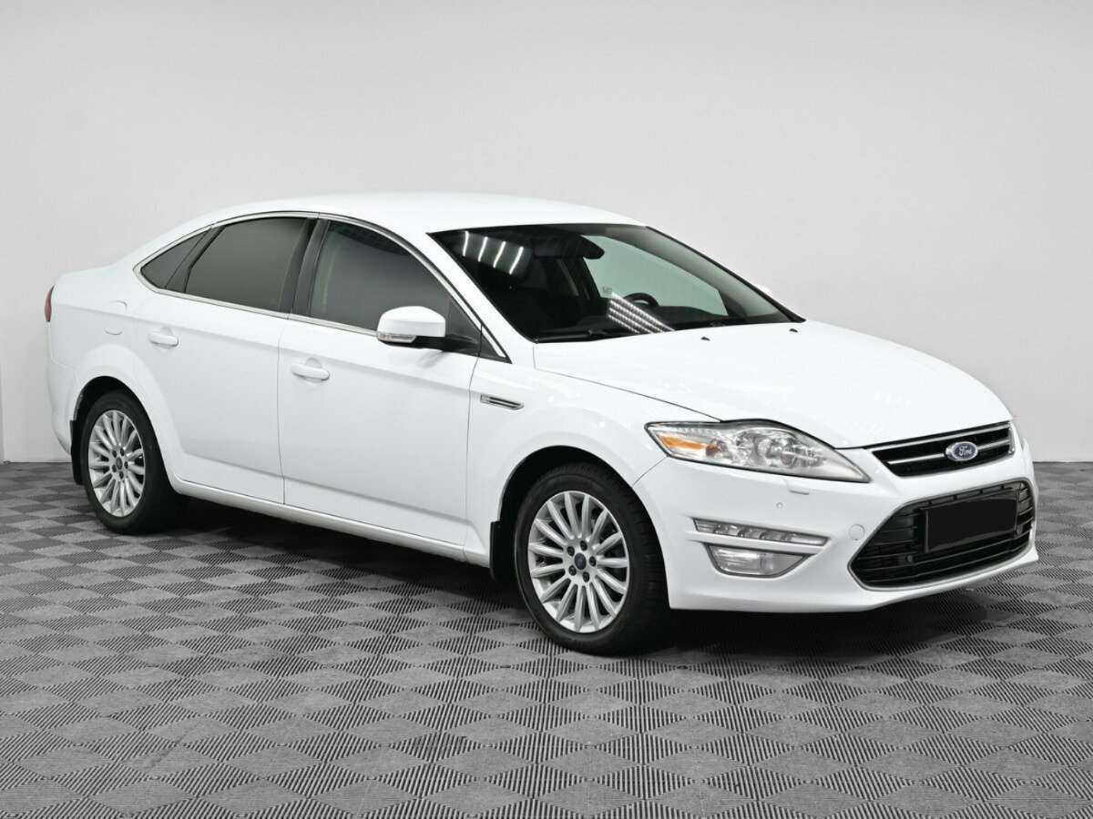 Ford Mondeo б/у, 2013, Автоматическая. Фото: #2