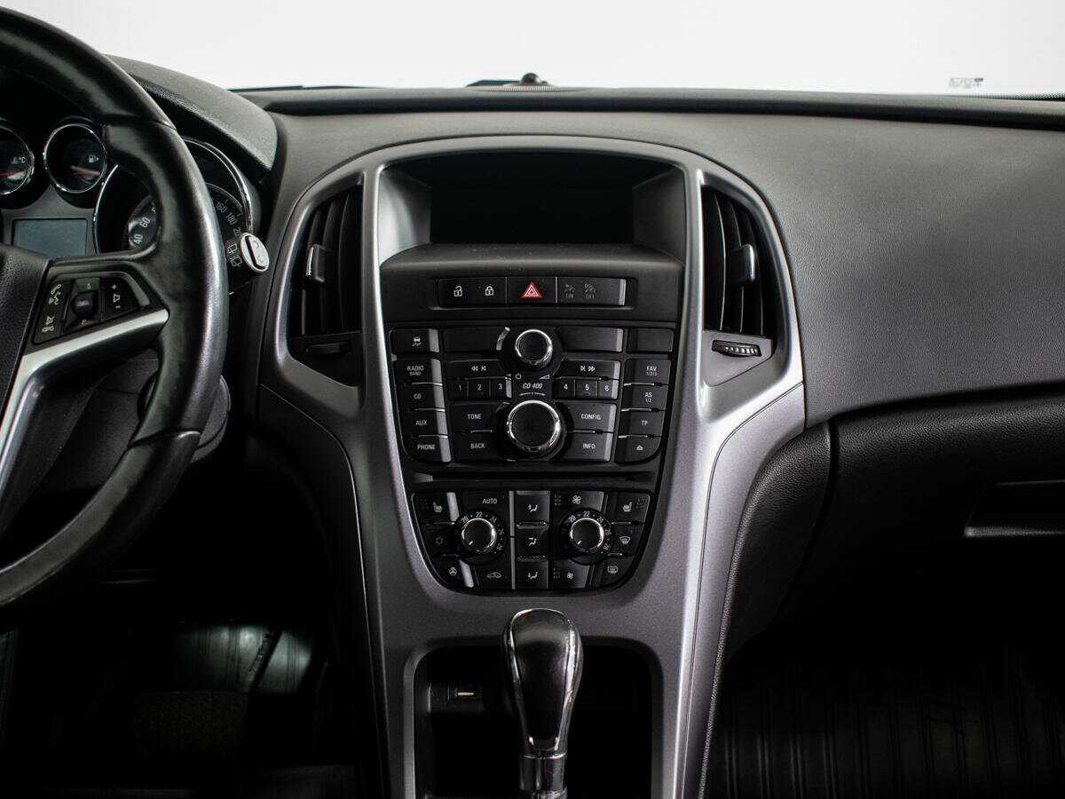 Opel Astra б/у, 2013, Автоматическая. Фото: #9