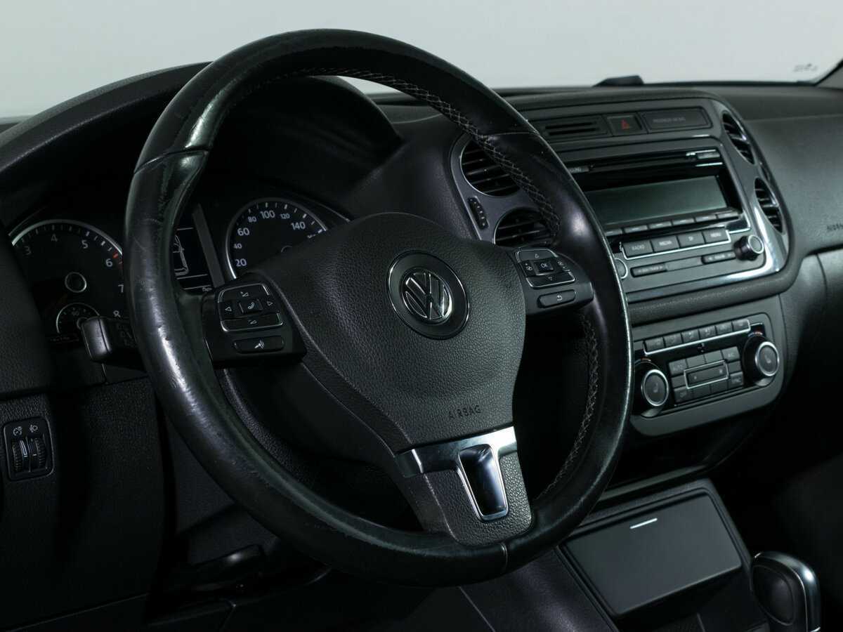 Volkswagen Tiguan б/у, 2015, Автоматическая. Фото: #11