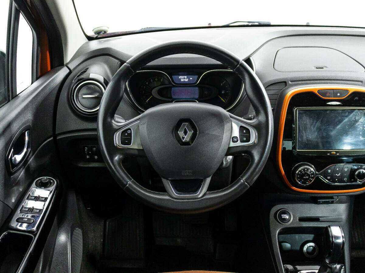 Renault Kaptur б/у, 2016, Автоматическая. Фото: #16