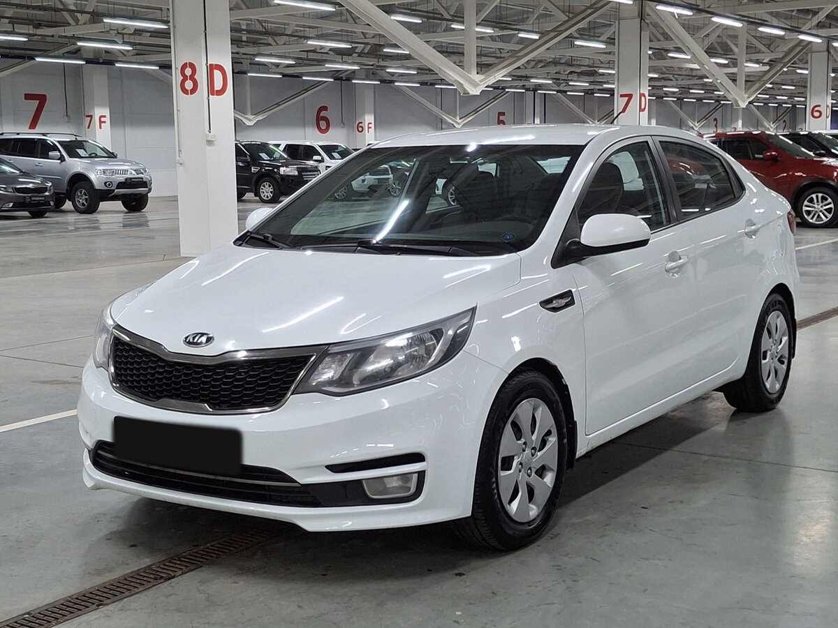 Kia Rio б/у, 2015, Механическая. Посмотреть фото