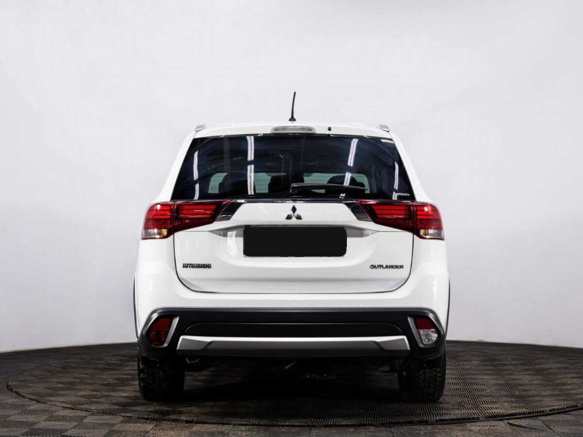 Mitsubishi Outlander б/у, 2016, Вариатор. Фото: #4