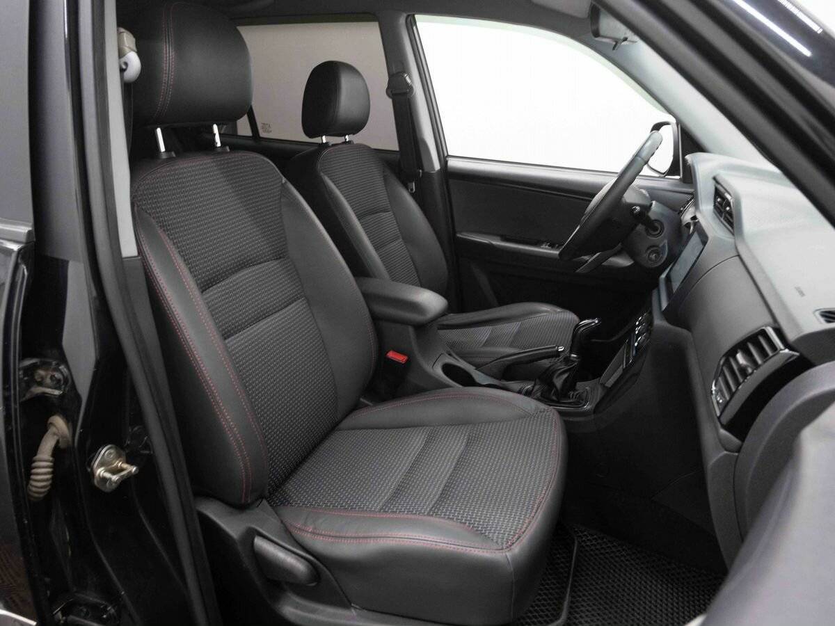 Chery Tiggo 3 б/у, 2017, Механическая. Фото: #11