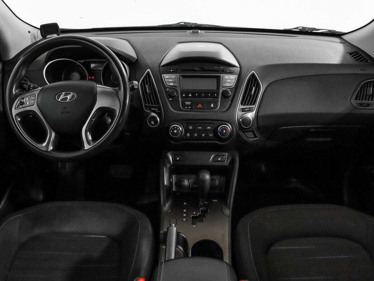 Hyundai ix35 б/у, 2014, Автоматическая. Фото: #11