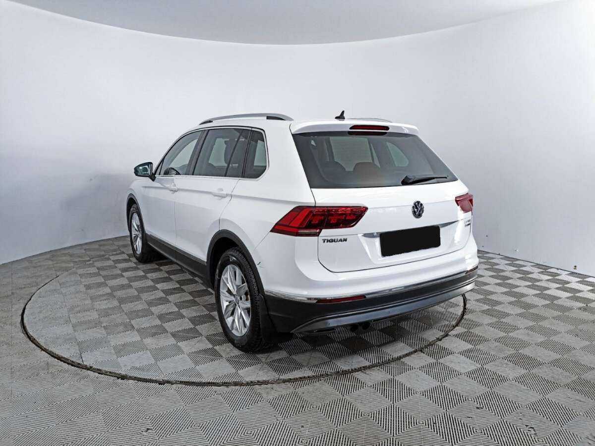 Volkswagen Tiguan б/у, 2017, Роботизированная. Фото: #6