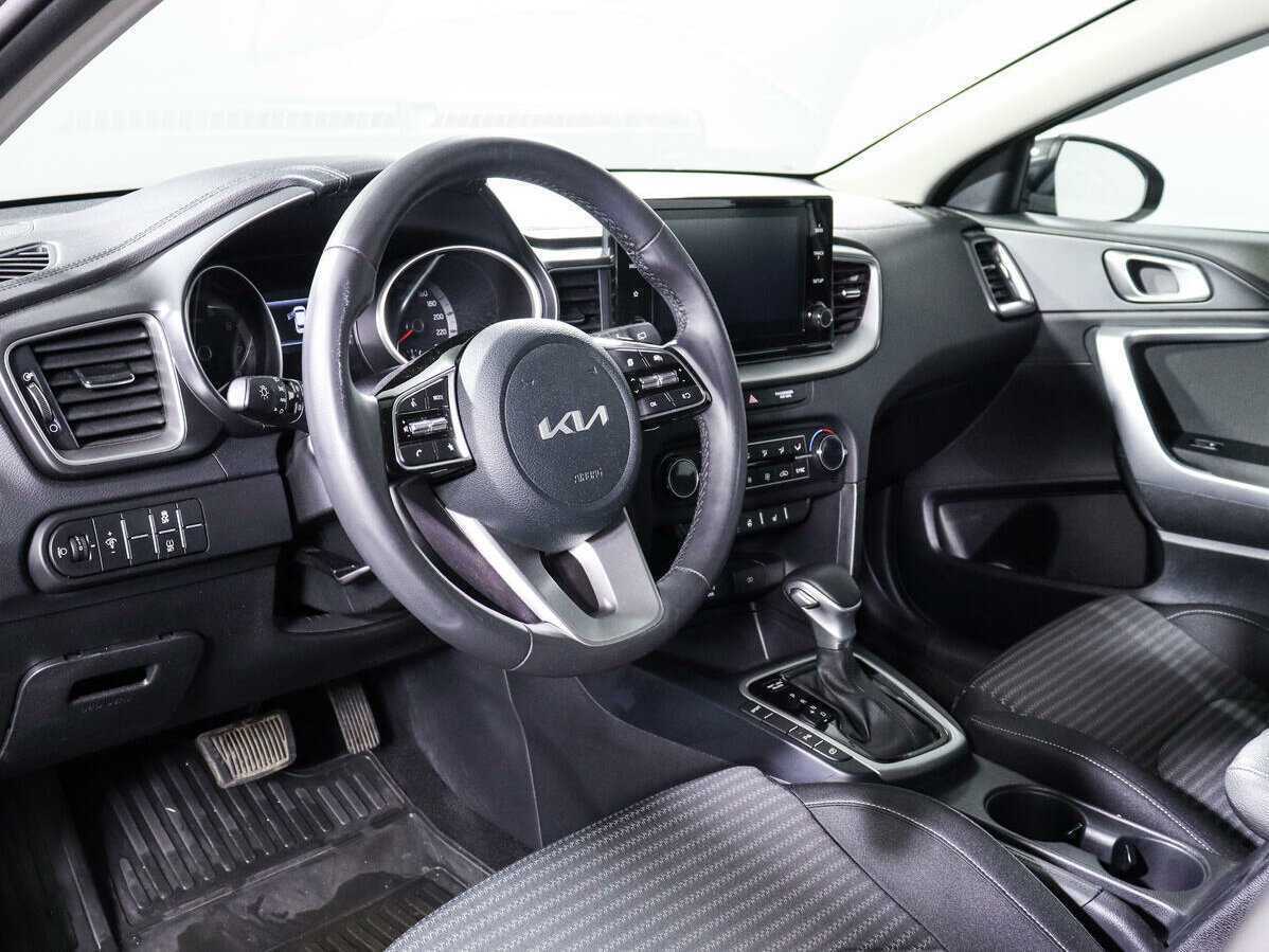 Kia Ceed б/у, 2022, Автоматическая. Фото: #13