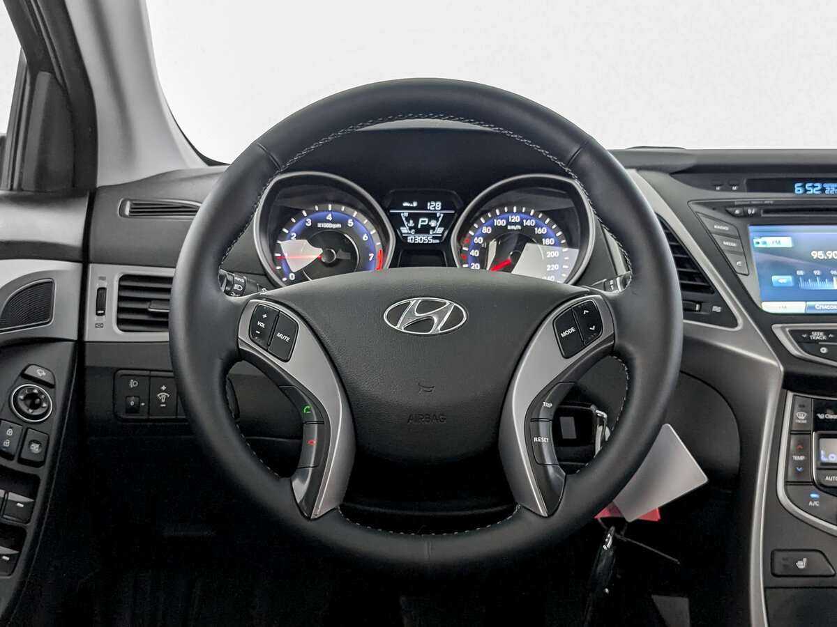 Hyundai Elantra б/у, 2014, Автоматическая. Фото: #16