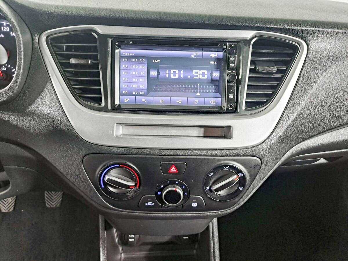 Hyundai Solaris б/у, 2018, Механическая. Фото: #14