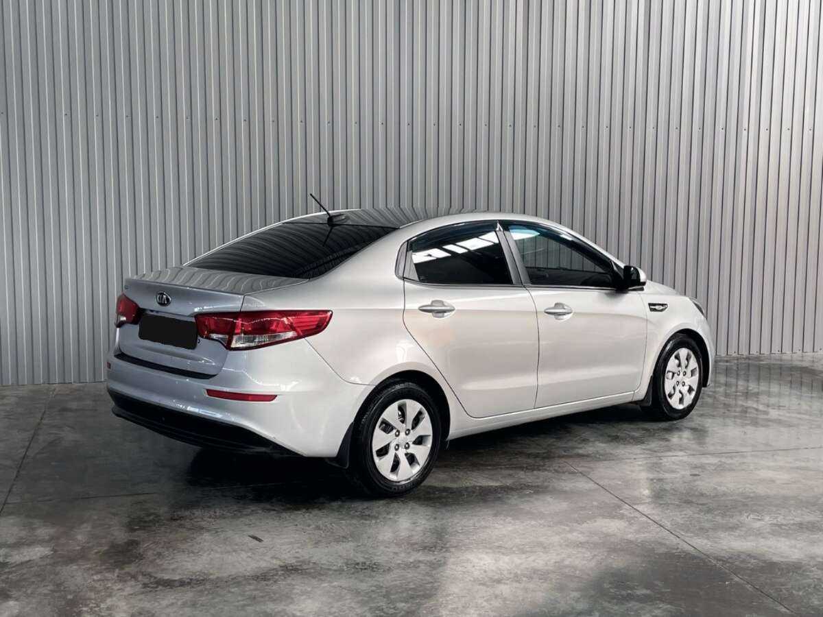 Kia Rio б/у, 2017, Автоматическая. Фото: #4