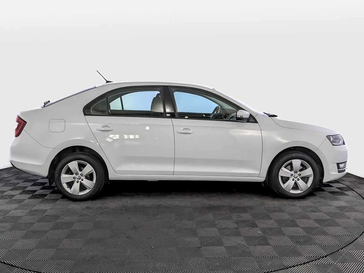 Skoda Rapid б/у, 2018, Автоматическая. Фото: #3