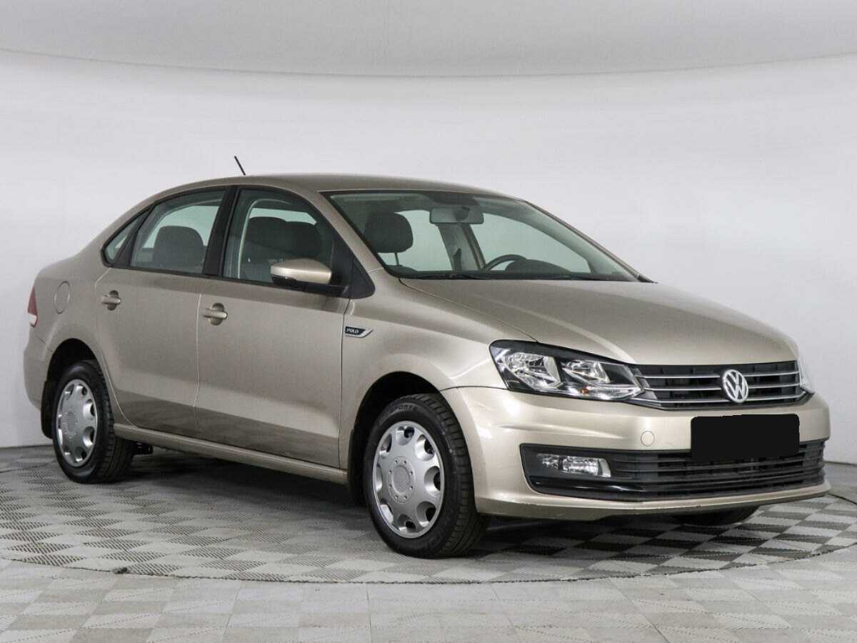 Volkswagen Polo б/у, 2019, Автоматическая. Фото: #2