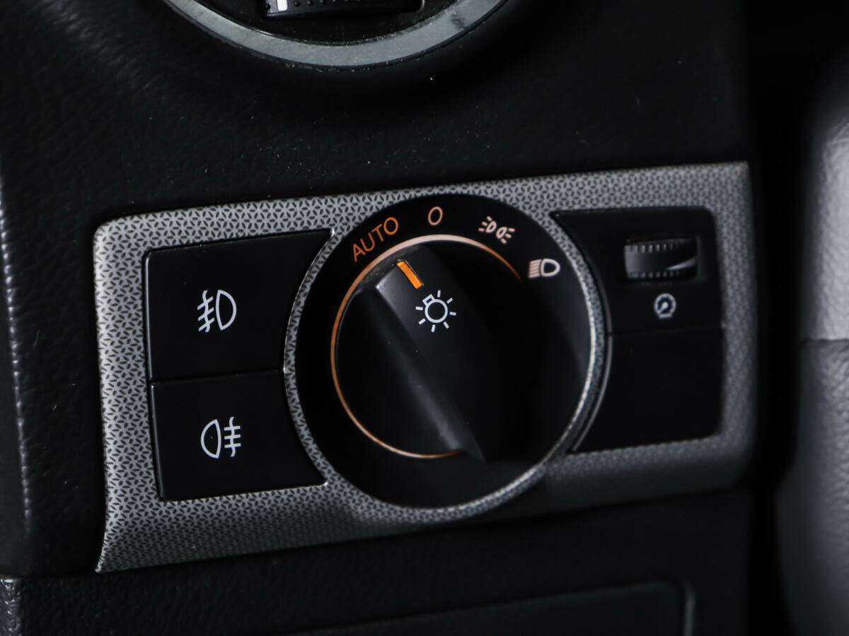 Opel Antara б/у, 2013, Автоматическая. Фото: #15