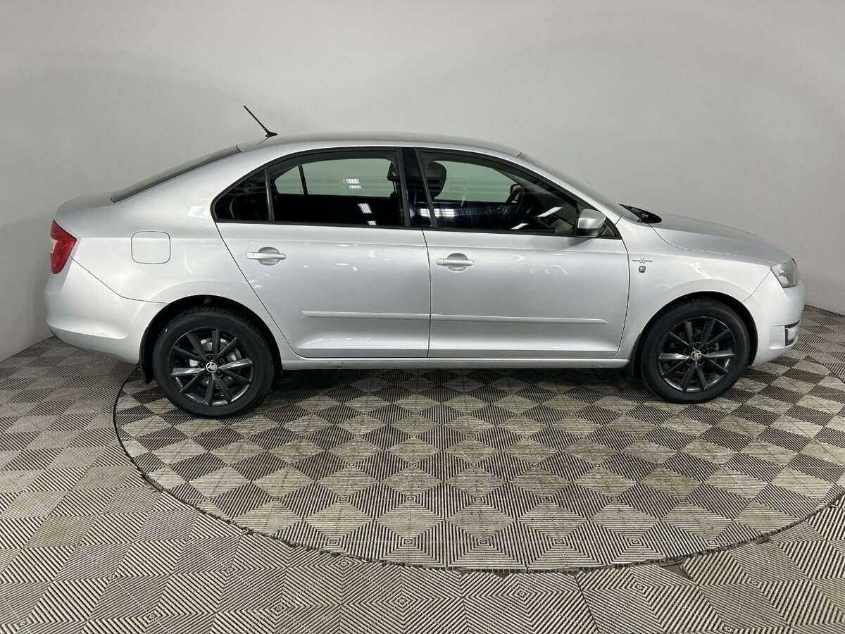 Skoda Rapid б/у, 2016, Механическая. Фото: #3
