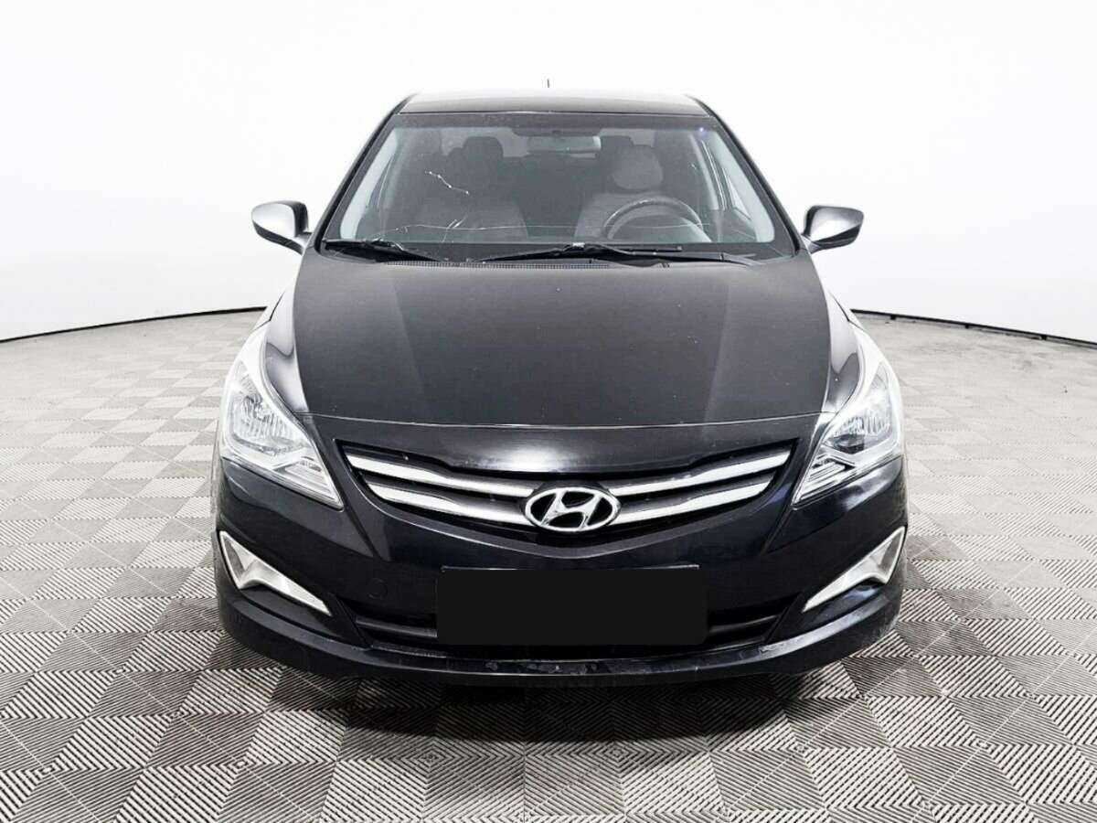 Hyundai Solaris б/у, 2015, Механическая. Фото: #1