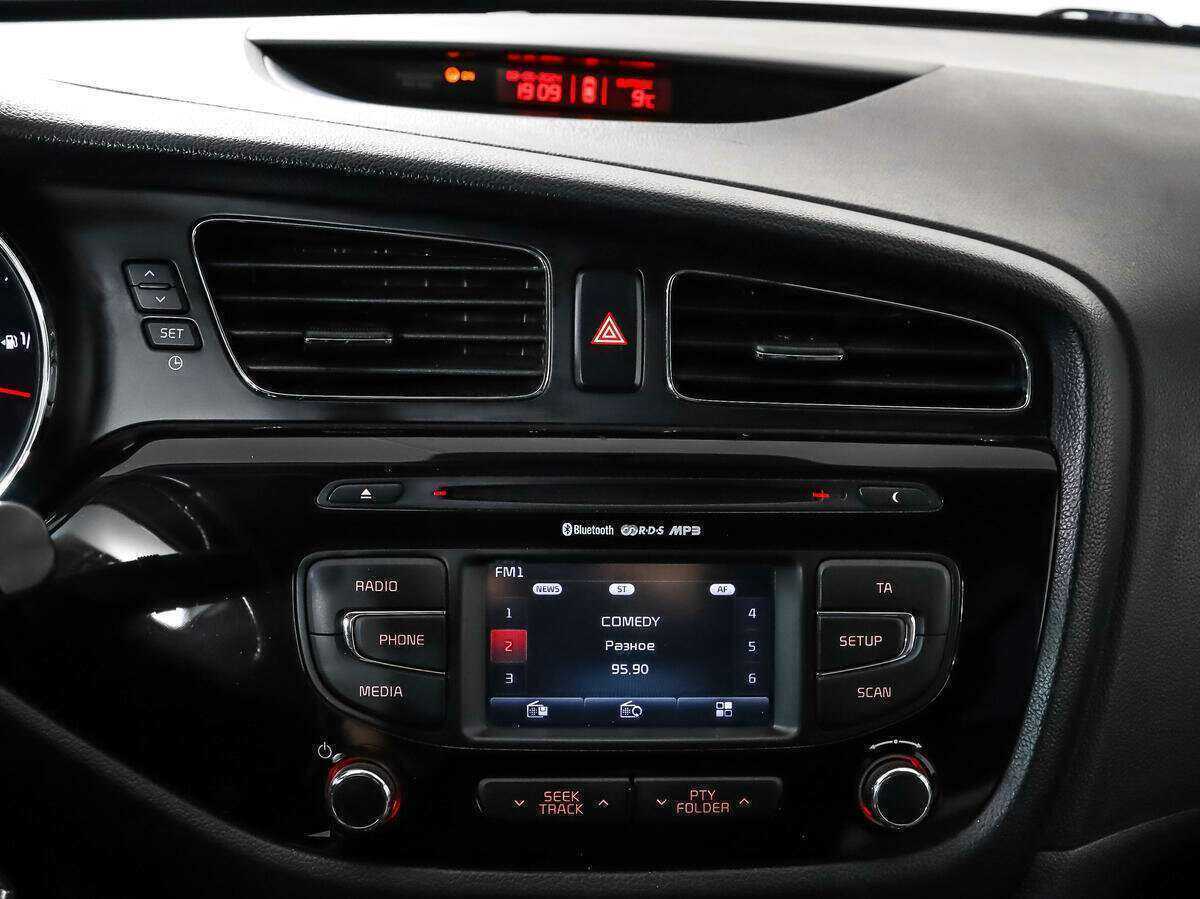 Kia Ceed б/у, 2014, Автоматическая. Фото: #11