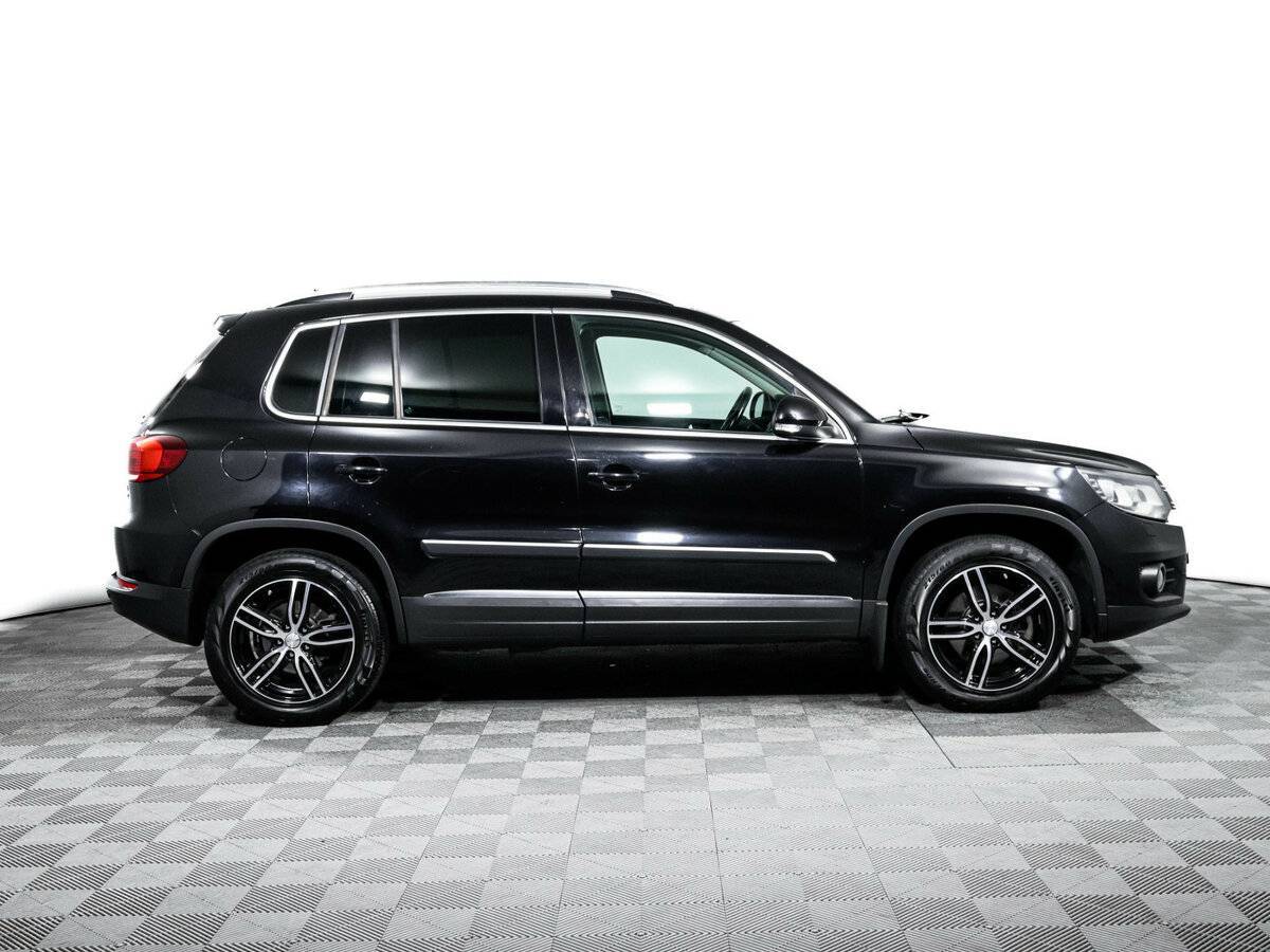 Volkswagen Tiguan б/у, 2015, Автоматическая. Фото: #3