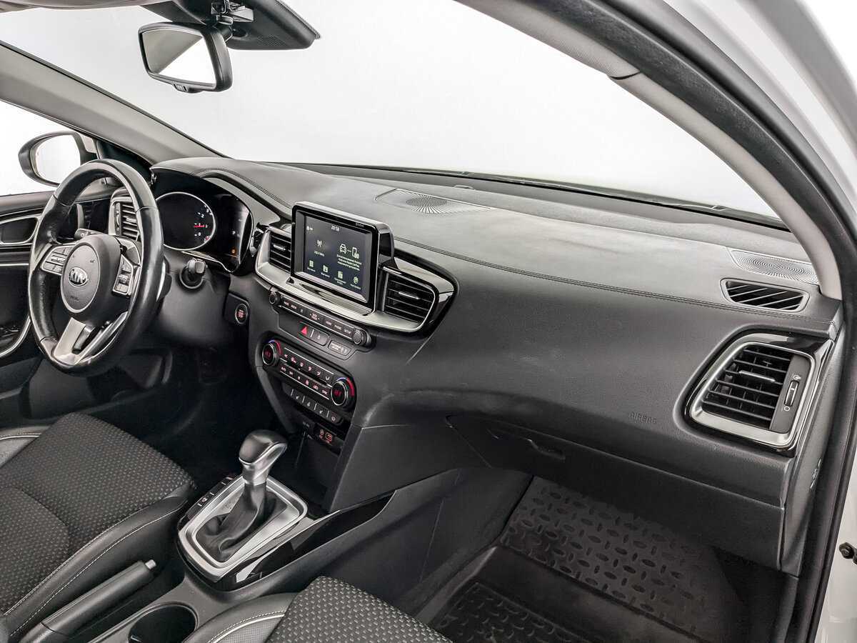 Kia Ceed б/у, 2020, Автоматическая. Фото: #10
