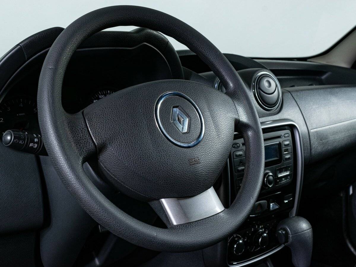 Renault Duster б/у, 2013, Автоматическая. Фото: #10