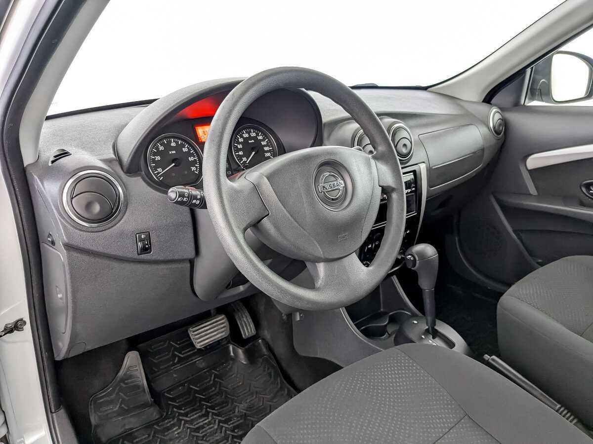 Nissan Almera б/у, 2015, Автоматическая. Фото: #13