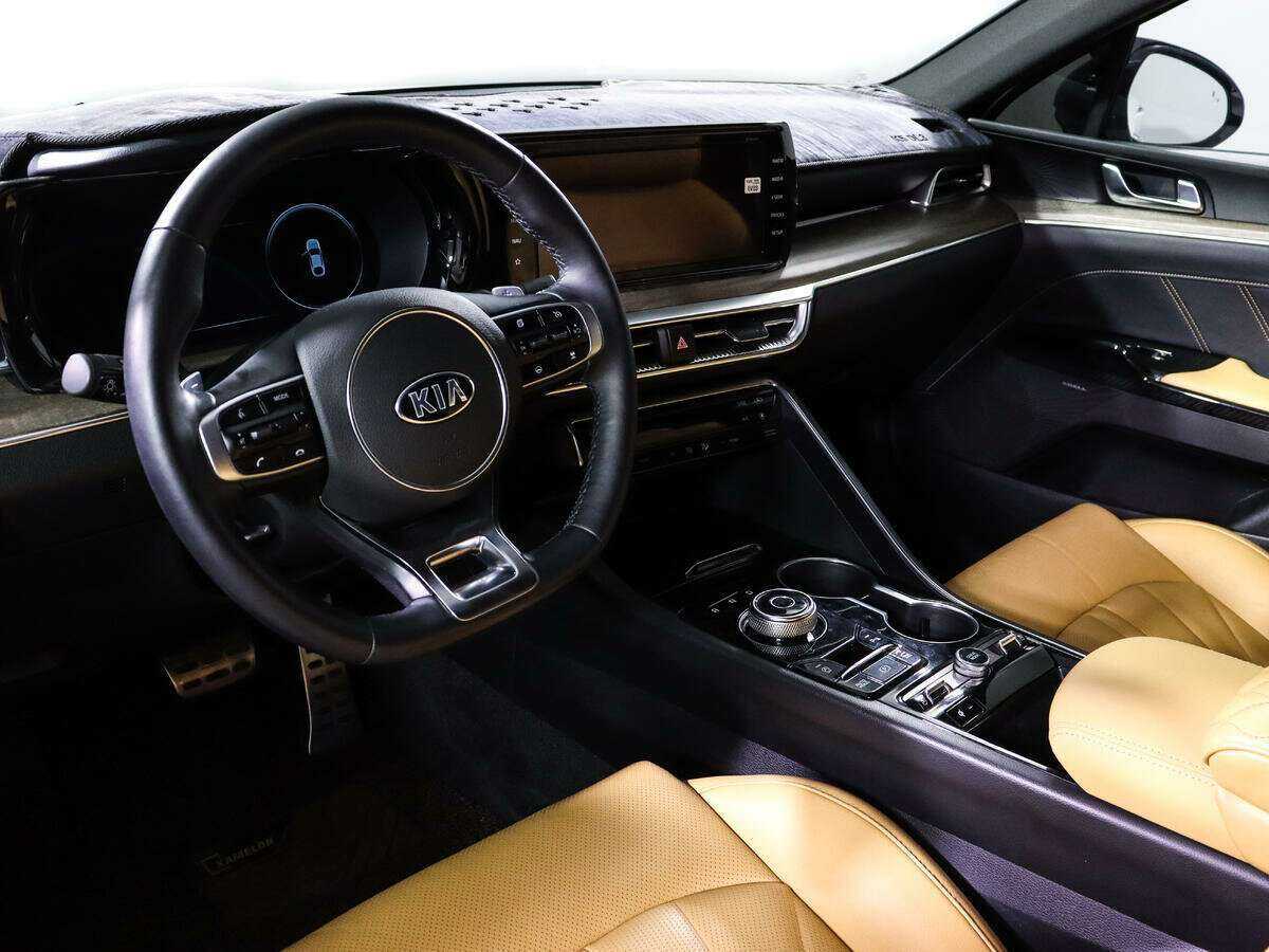 Kia K5 б/у, 2020, Автоматическая. Фото: #11