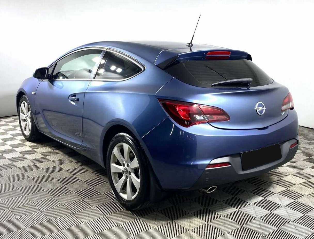 Opel Astra б/у, 2013, Автоматическая. Фото: #6