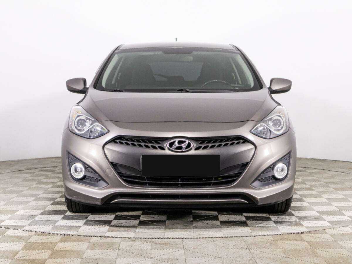 Hyundai i30 б/у, 2013, Механическая. Фото: #1