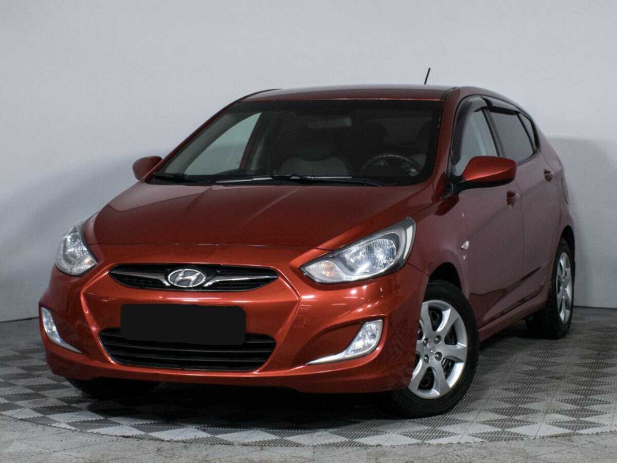 Hyundai Solaris б/у, 2012, Механическая. Посмотреть фото