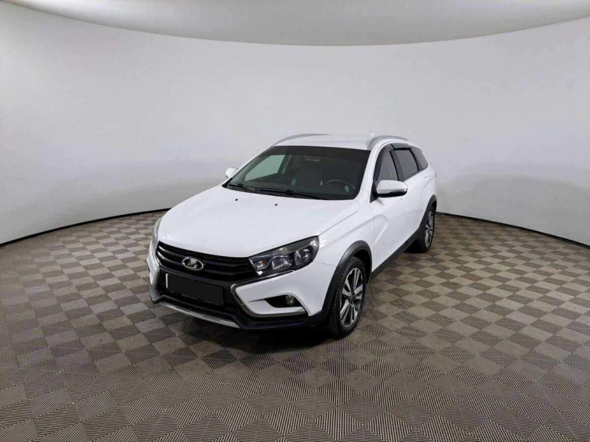 Lada (ВАЗ) Vesta б/у, 2018, Механическая. Фото: #0
