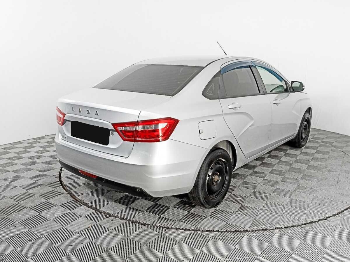 Lada (ВАЗ) Vesta б/у, 2015, Механическая. Фото: #4