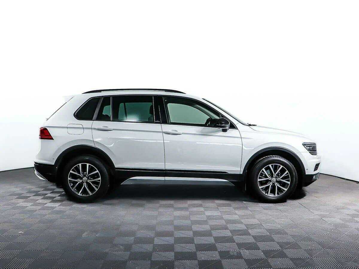 Volkswagen Tiguan б/у, 2018, Роботизированная. Фото: #3